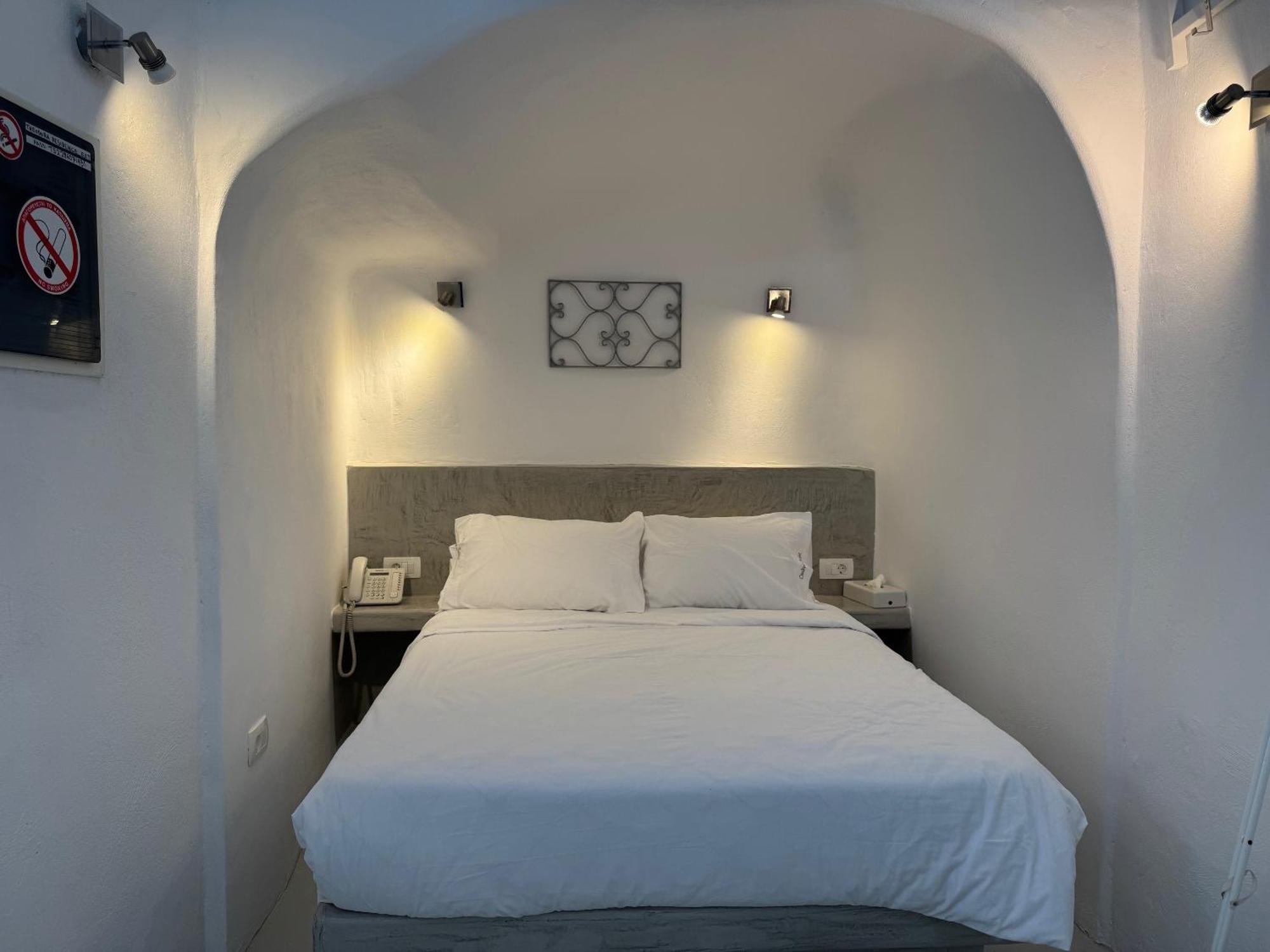 Theodora Suites (Adults Only) Ія Екстер'єр фото